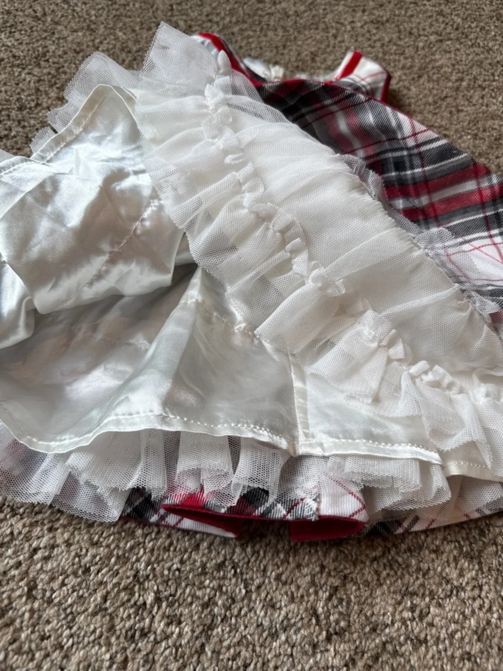 Children’s Place | Red, White & Black Plaid Dress w/ Velvet Trim & Bloomers - Picture 4 of 10